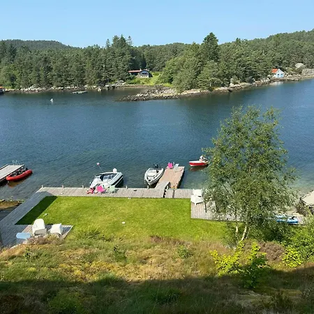 And Boathouse By The Sea In Sveio Semesterbostad Vatland