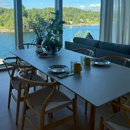 Semesterbostad And Boathouse By The Sea In Sveio Vatland