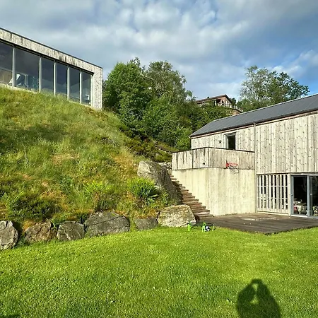 Semesterbostad And Boathouse By The Sea In Sveio