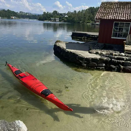 Semesterbostad And Boathouse By The Sea In Sveio *